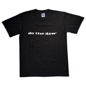 90s Vintage Mountain Dew "do the dew" t-shirt soda pop promo slogan ad tee.